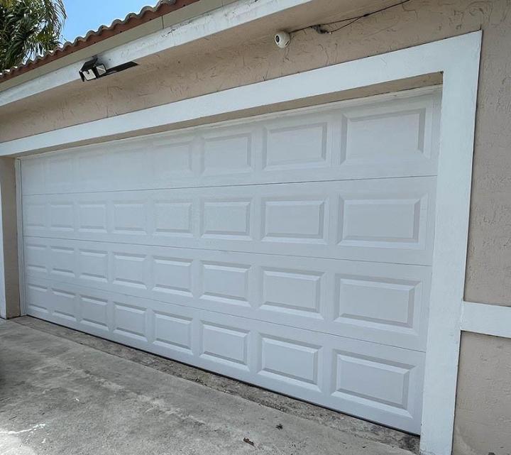 Keep Your Garage Door in Prime Condition: Expert Garage Door Services.